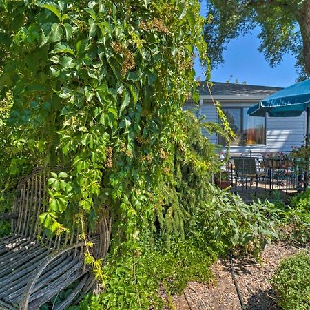 1940 Vintage Bungalow - Walk To Olde Town! Arvada Exteriör bild
